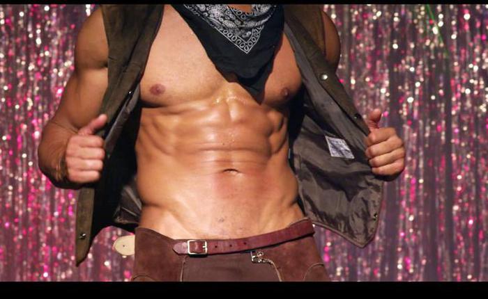 Top Ten Sexiest Costumes in Time for Halloween