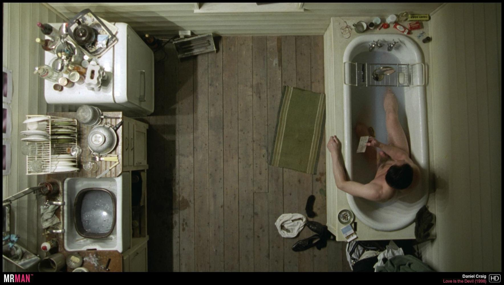 Daniel Craig Nude History in Celebration of New Bond Flick Spectre