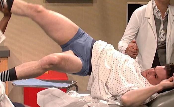 Kit Harington Got THIS Part Of His Manhood Stuck While Filming Game Of Thrones!