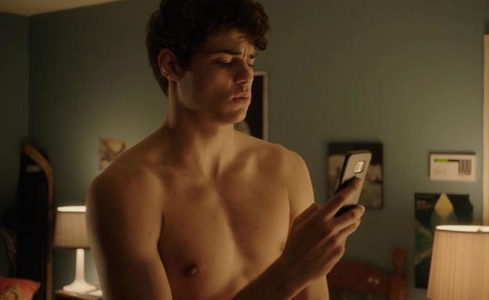 Noah Centineo Just Did Something Very Disturbing To His Body. Please Don't Look! 