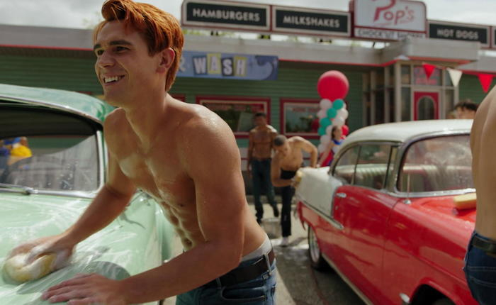 TV Nudity Report: The Oval, Sistas, Watchmen & Riverdale 10.2919