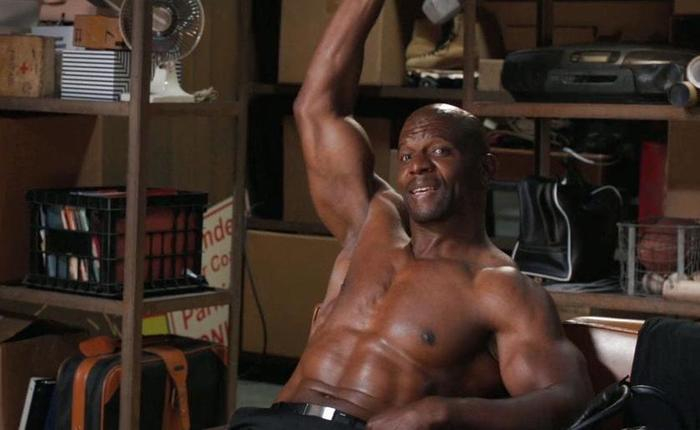 Terry Crews Scary Ripped In New Viral Workout Pic