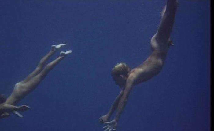 The Top Ten Hottest Underwater Butts