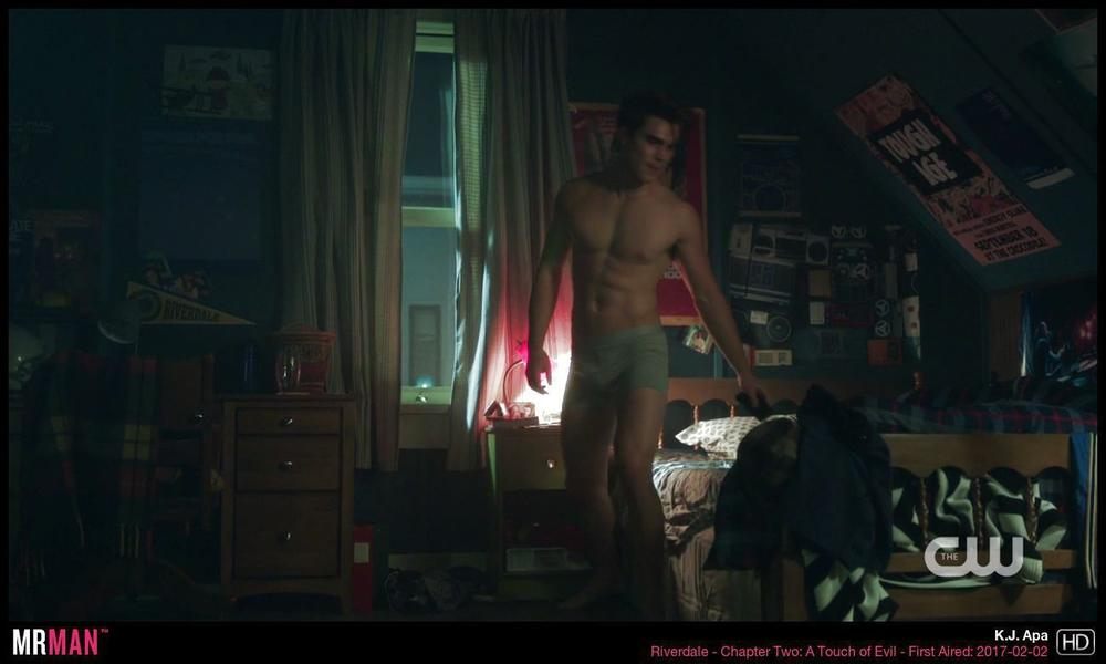 Hold Onto Your Butts: A Riverdale Season 2 Update