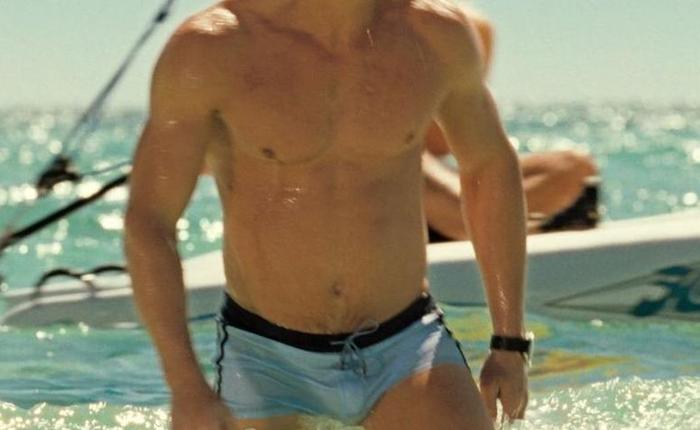 Daniel Craig SIZZLINGLY Hot In New GQ Spread, But We Remember His Penis