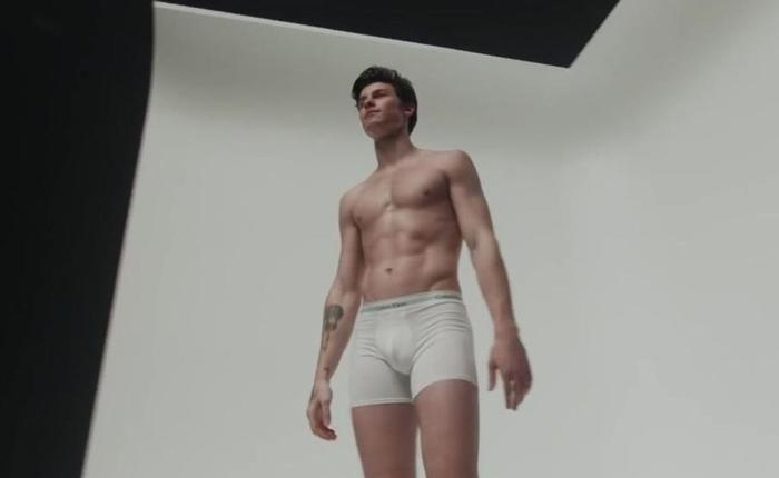 If You Love Shawn Mendes, You'll LOVE Ben Barnes' Plump Ass Cheeks