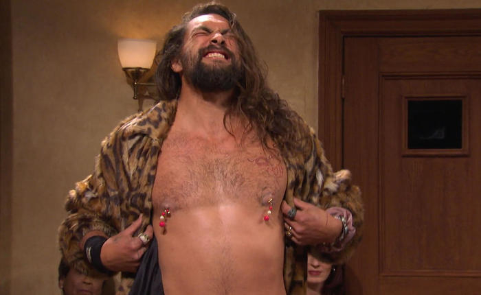 VOTE For The Battle Of The Bulge: The Rock vs. Jason Momoa!