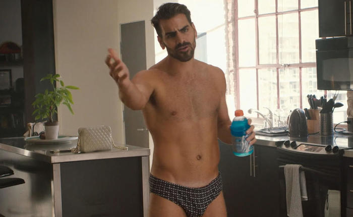 See Nyle DiMarco In His Underwear In The Bathroom!