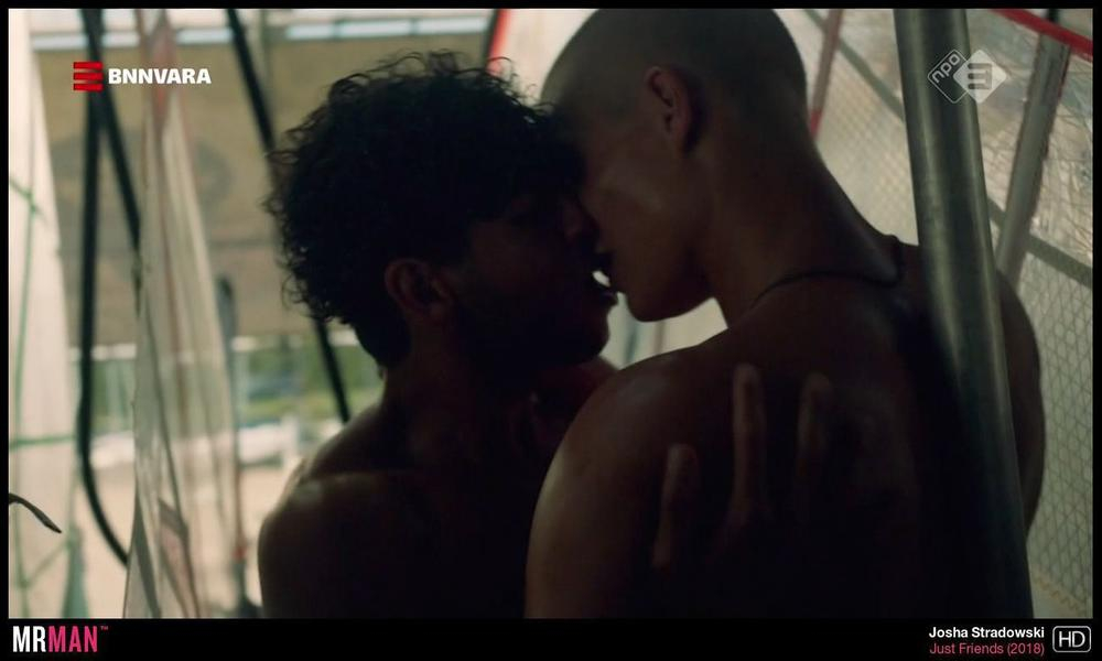 Foreign Film Friday: Just Friends 