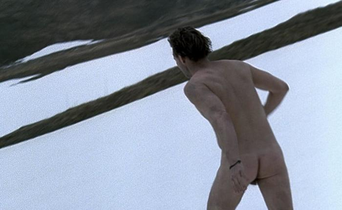 Handy Hotties: Five Hot Left-Handed Actors Nude!