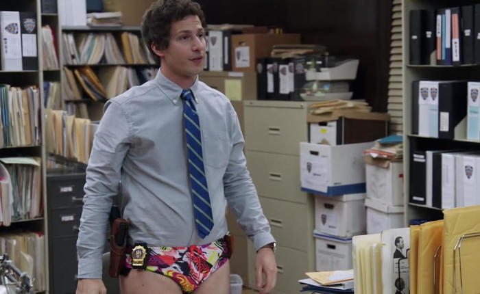 TV Nudity Report: Saturday Night Live, Brooklyn Nine-Nine and The Spanish Princess 10.13.20