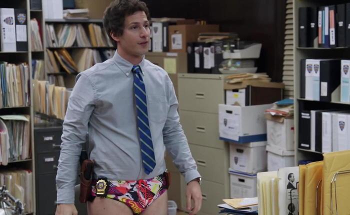 TV Nudity Report: Saturday Night Live, Brooklyn Nine-Nine and The Spanish Princess 10.13.20