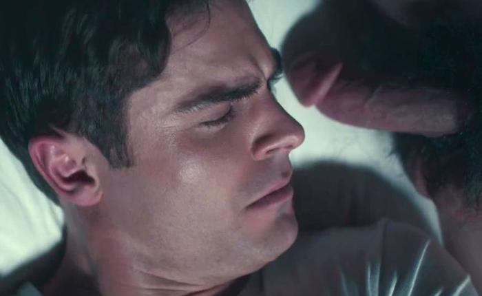 Celebrate Zac Efron's Birthday With His Dirtiest Naked GIFs!