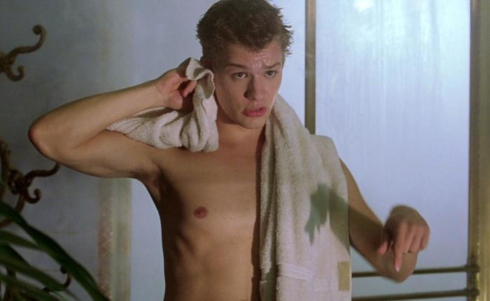 Ryan Phillippe and More Flirt4Free Guys Giving Shower Shows