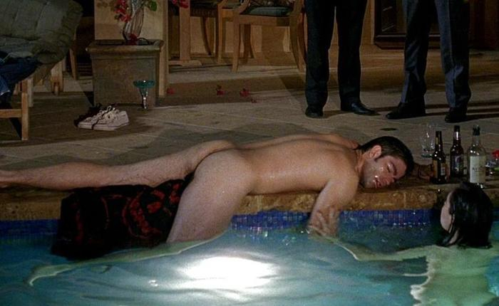 Um Yeah, Adrian Grenier Showed His Penis On Instagram