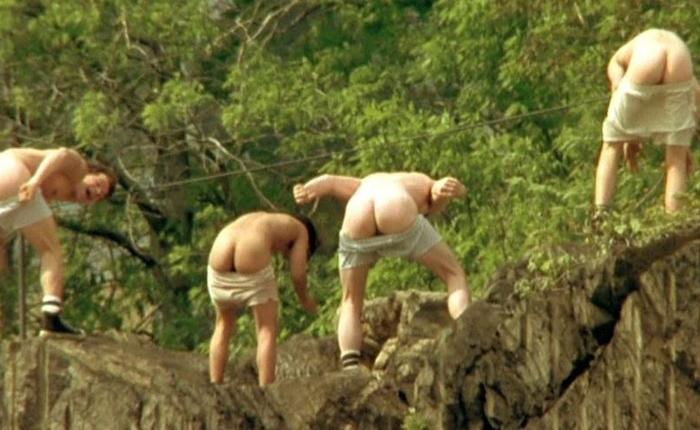 Top 10 Leonardo DiCaprio Nude Scenes, Including Leonardo DiCaprio's Penis Size!