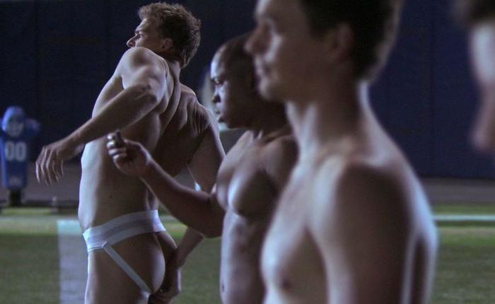 Reason For The Super Bowl Season: Hottest Jockstrap Scenes As GIFs
