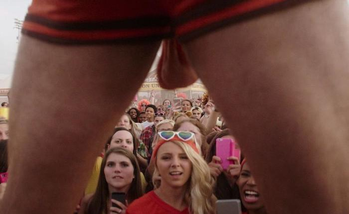 Ten Hottest Public Nude Scenes Since OnlyFans Just Banned Public Sex