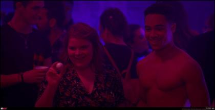 Sexy Scenes That Use Bisexual Lighting