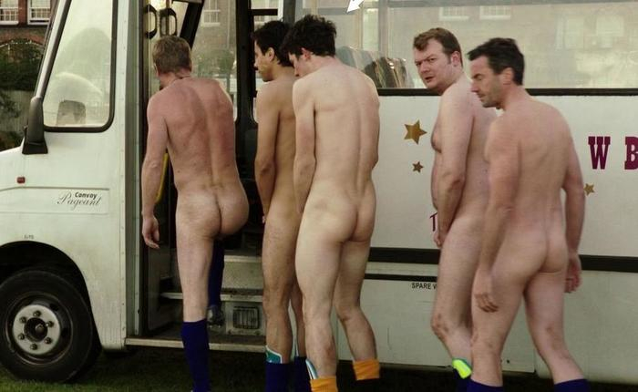 Big-Dicked Josh O'Connor Back With Gay God's Own Country Director! 
