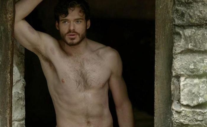 Jiggly Ass Cheeks And Gay Sex: It's Birthday Boy Richard Madden!