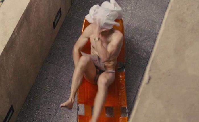 Tom Hiddleston Stuns In Shirtless Beach Pics With New Girlfriend