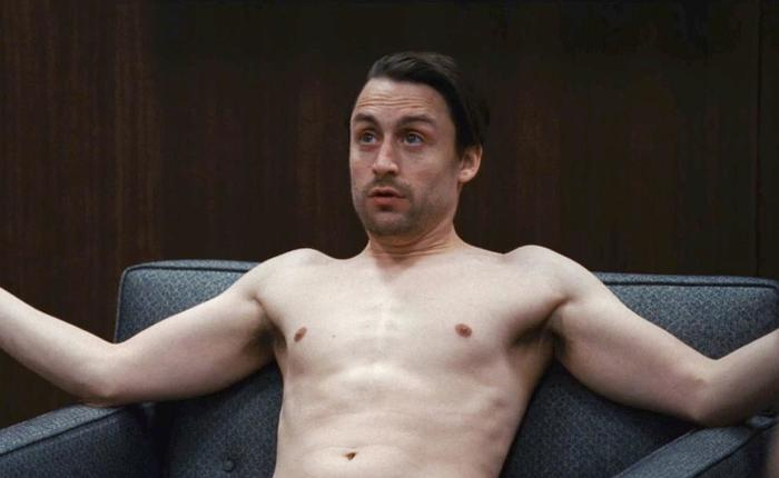 Have the Guys in Succession Ever Gone Nude? 
