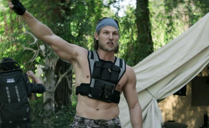 Man Crush Monday: Travis Van Winkle from YOU