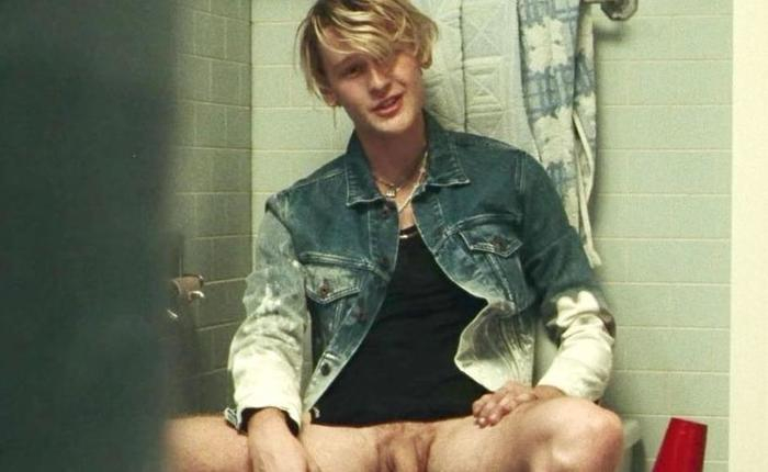 Who Is The Uncut Naked Blonde Guy In The Bathroom On Euphoria?