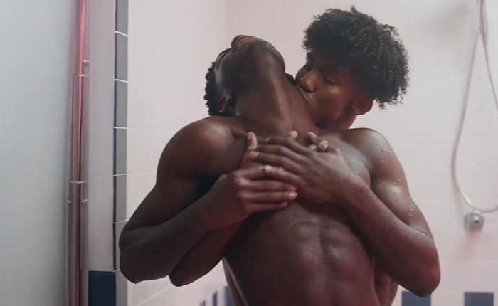 Lil Nas X Shows His Huge Cock Bulge, Visible Penis Line On TikTok