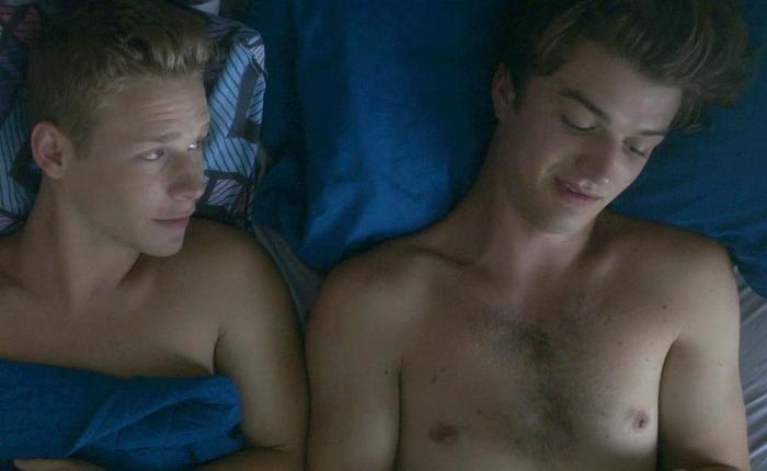  That Time Stranger Things Star Joe Keery Filmed A Gay Jerk Off Video