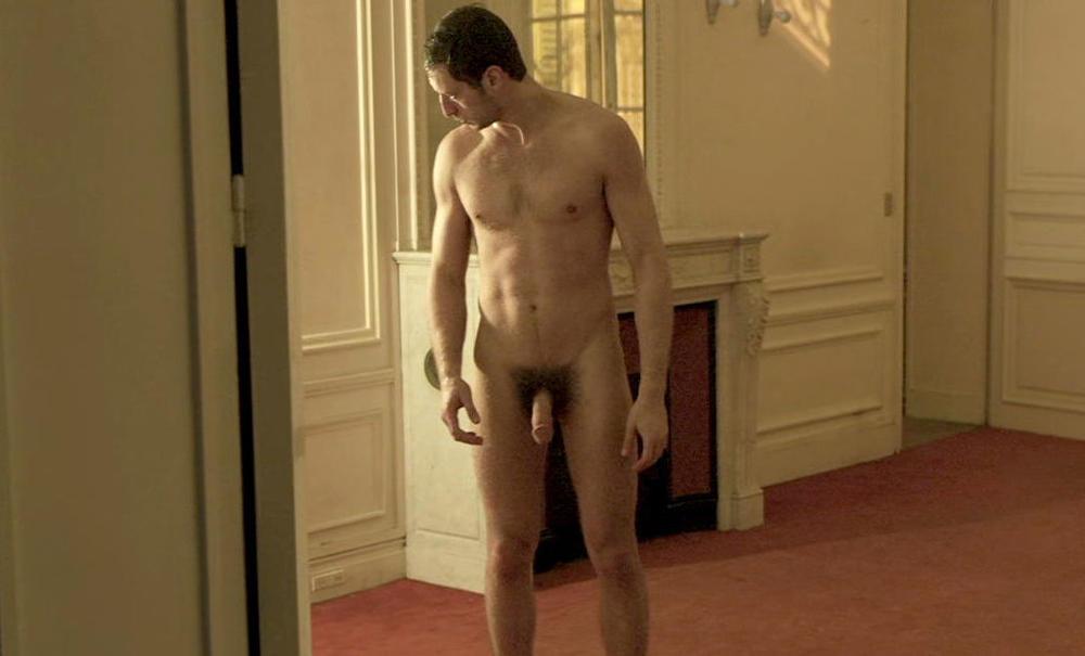 How To See 64 Celebrity Penis GIFs For Free