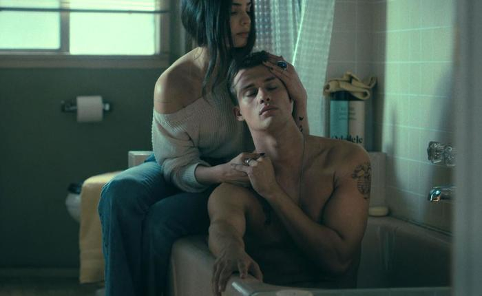 Shirtless Nicholas Galitzine Bathtub Scene In Controversial 'Purple Hearts'