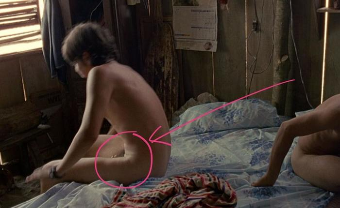 Star Wars' Cassian Andor Diego Luna Has Foreskin And Gay Scene (His Best Nudity In GIFs!)