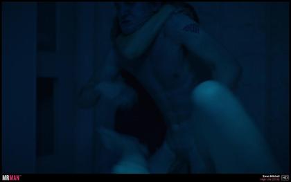 Take a Look at Ewan Mitchell’s Dick