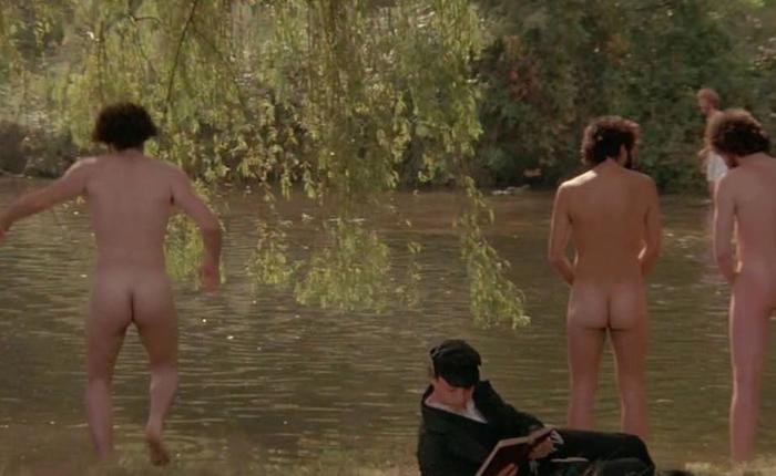 Now Streaming on Netflix and HBO Max: García!, Young Royals, 300, Yentl, Neighbors, and More! 11.16.22