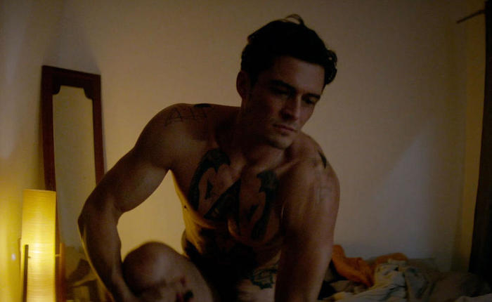 GIFs Of Orlando Bloom Sticking Something Up His Anus On Camera