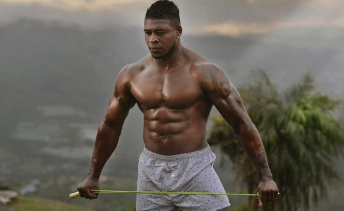 Kel Mitchell’s Nude Scene and More Cam Guys on Flirt4Free
