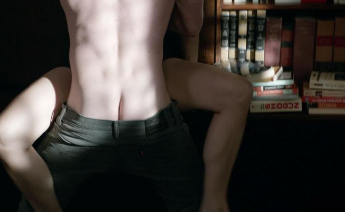 Who'd You Rather: Zac Efron Or Jeremy Allen White In New 'The Iron Claw' Trailer?