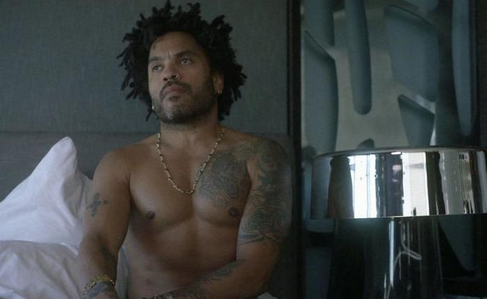 Lenny Kravitz’s Naked New Video Reminds Us of When We Saw His Penis 