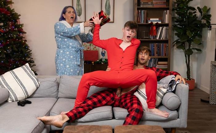12 Days Of Dicksmas: 7 Day Free Trial To Men.com!
