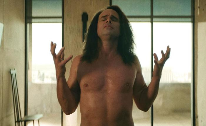 Walton Goggins’ Best Nude and Gay Scenes 