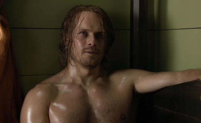 Nude Pics that Could Make Taylor Swift Dump Travis Kelce for Sam Heughan