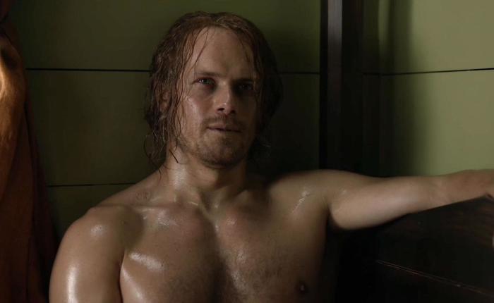Nude Pics that Could Make Taylor Swift Dump Travis Kelce for Sam Heughan