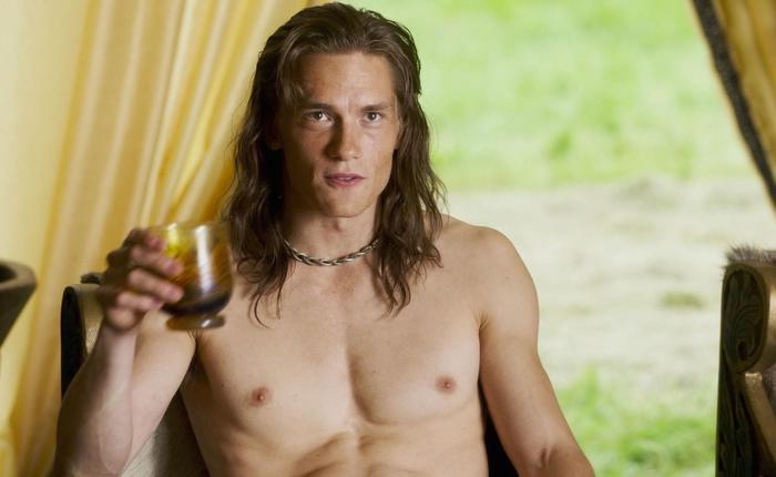Very Norse! Top Ten Hottest Men From The 'Vikings' Television Franchise