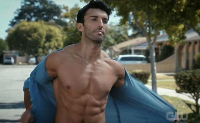 Has Justin Baldoni Ever Gone Nude?