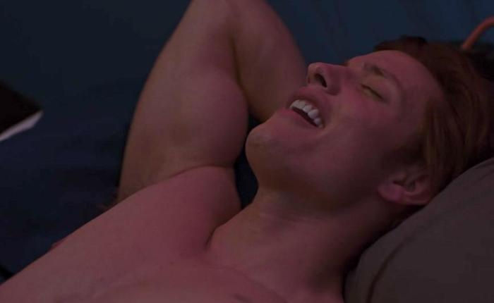 10 Hot Celebrities Who Need to Go Nude in 2025