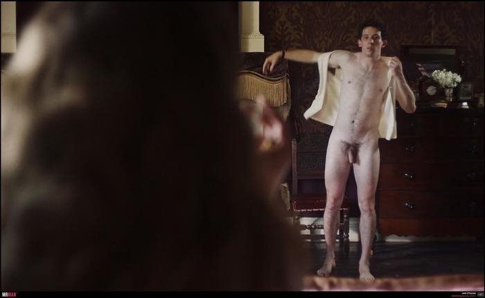 Josh O'Connor's Sexiest Scenes