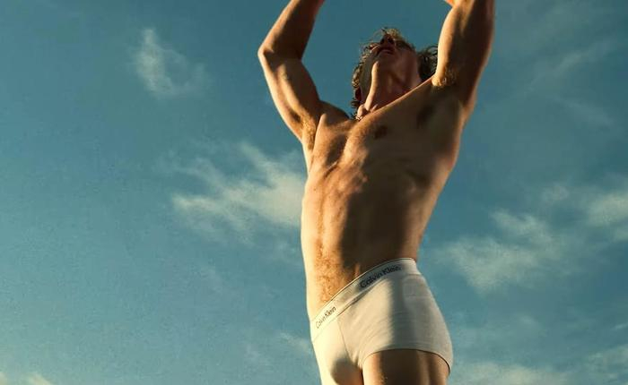 Hot Celebrity Men Bulging Out in Calvin Klein Ads