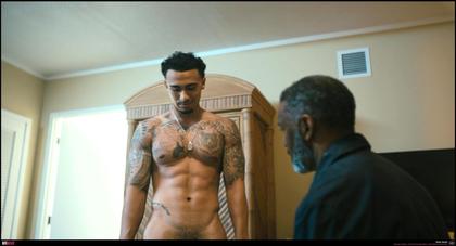 See Xavier Smalls' Big Ass